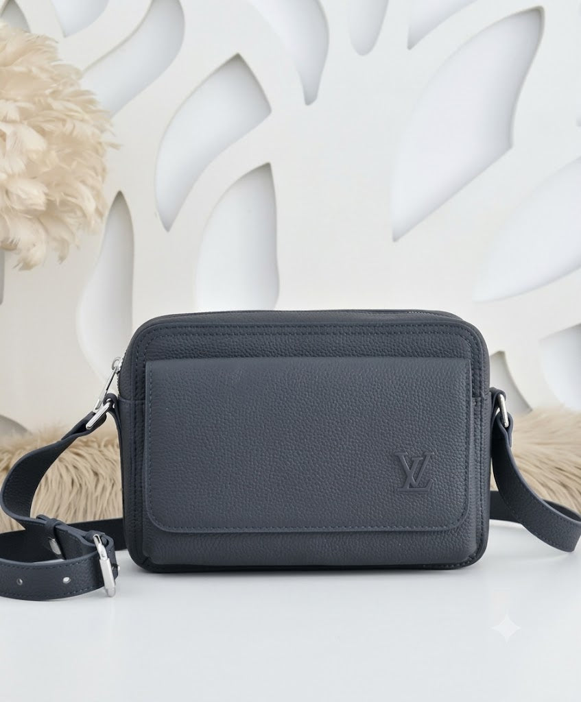 Louis Vuitton Crossbody