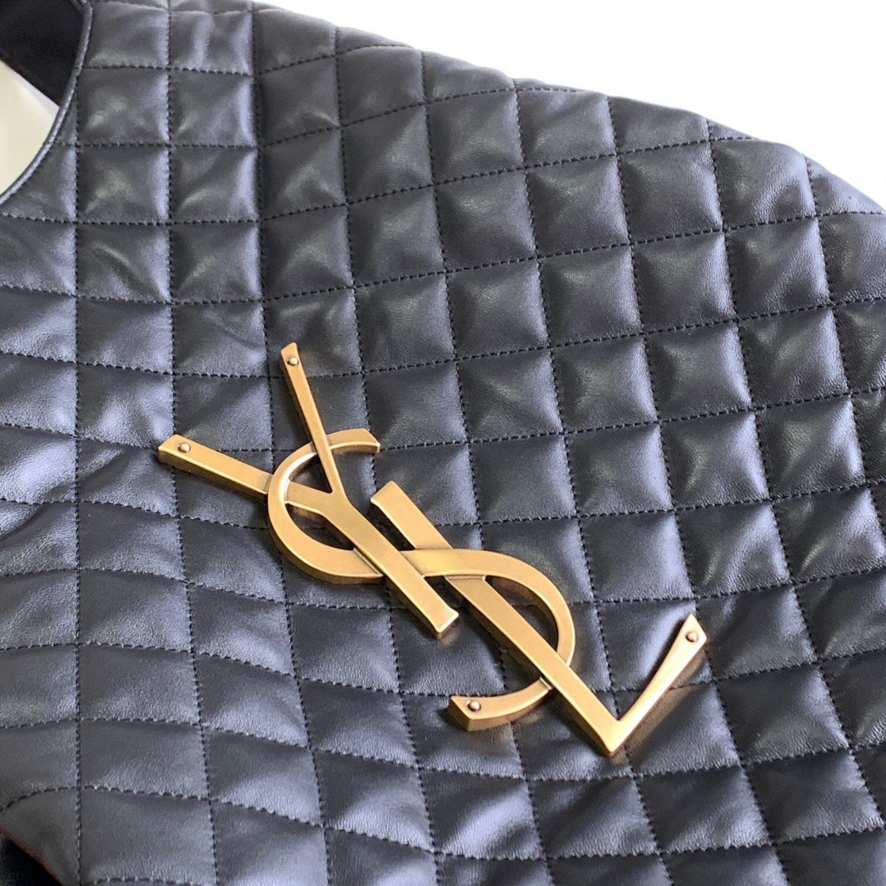 Saint Laurent Icare Maxi Shopping Bag