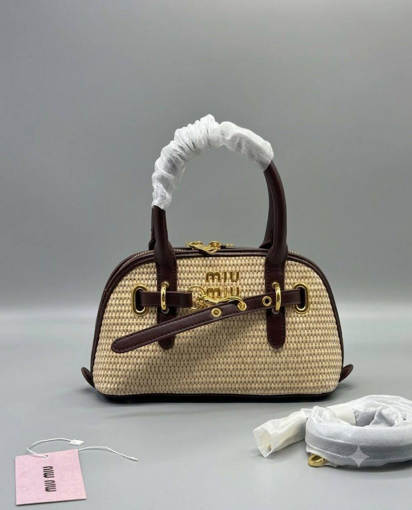 Miu Miu Aventure