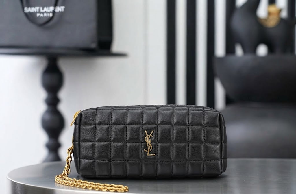 Saint Laurent Vicky Vanity In Quilted Patent Leather