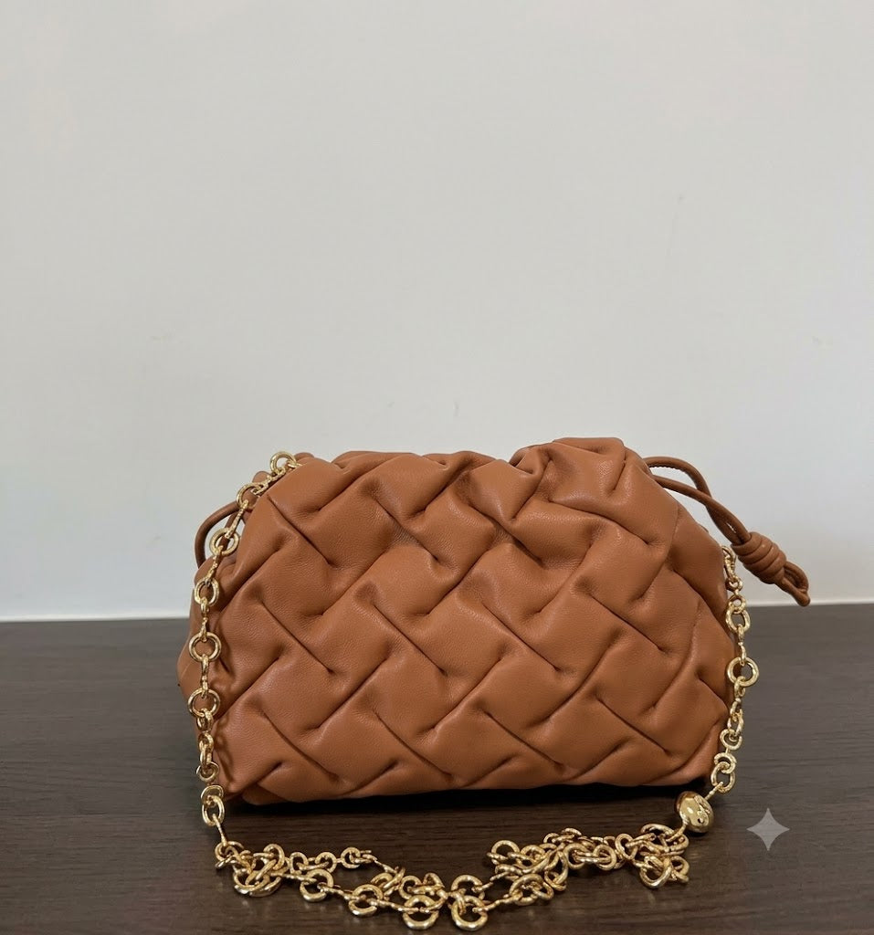 Loewe - Flamenco Clutch