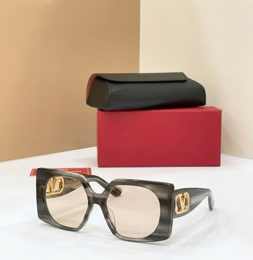 Valentino Garavani Oversized Square Sunglasses