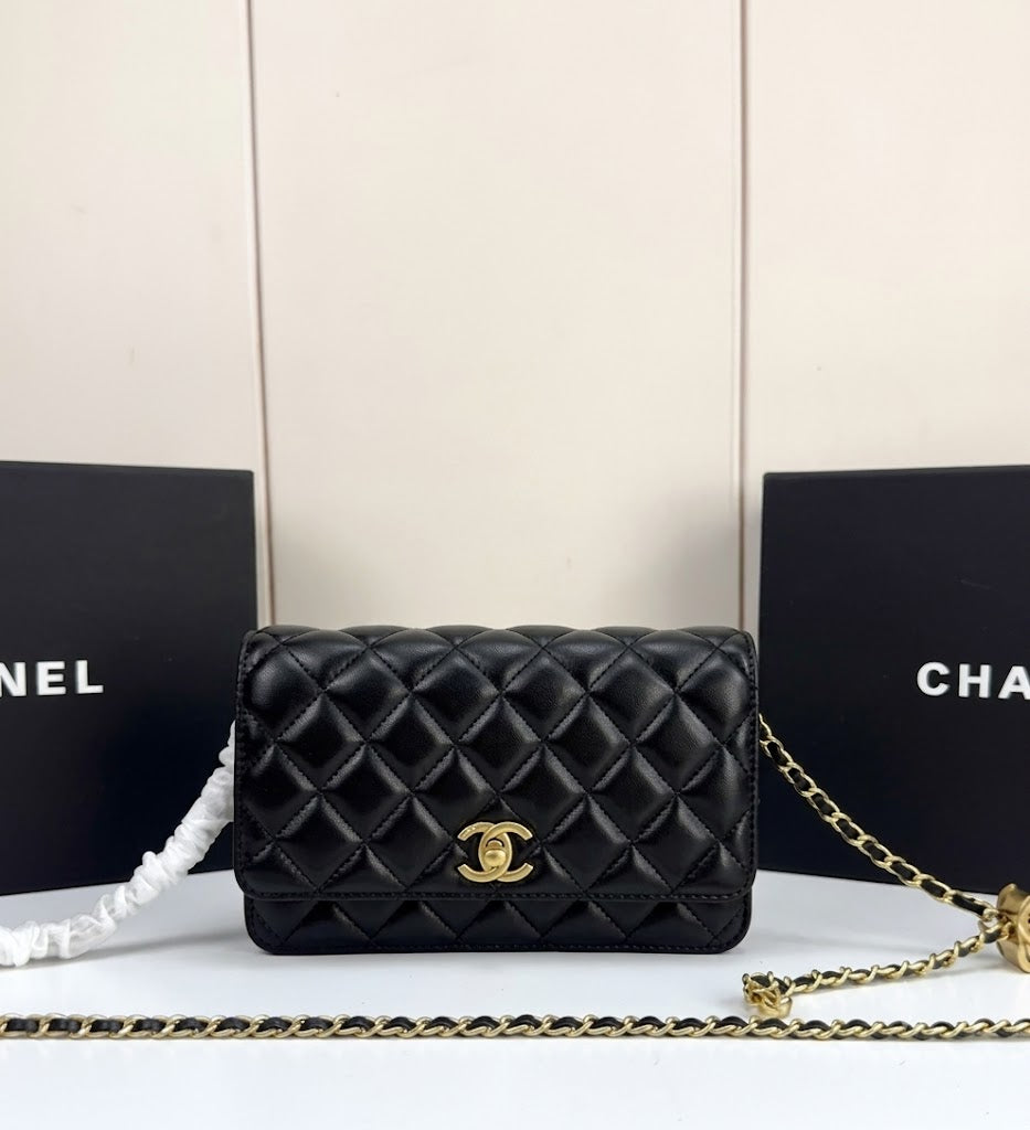 Chanel Wallet on Chain