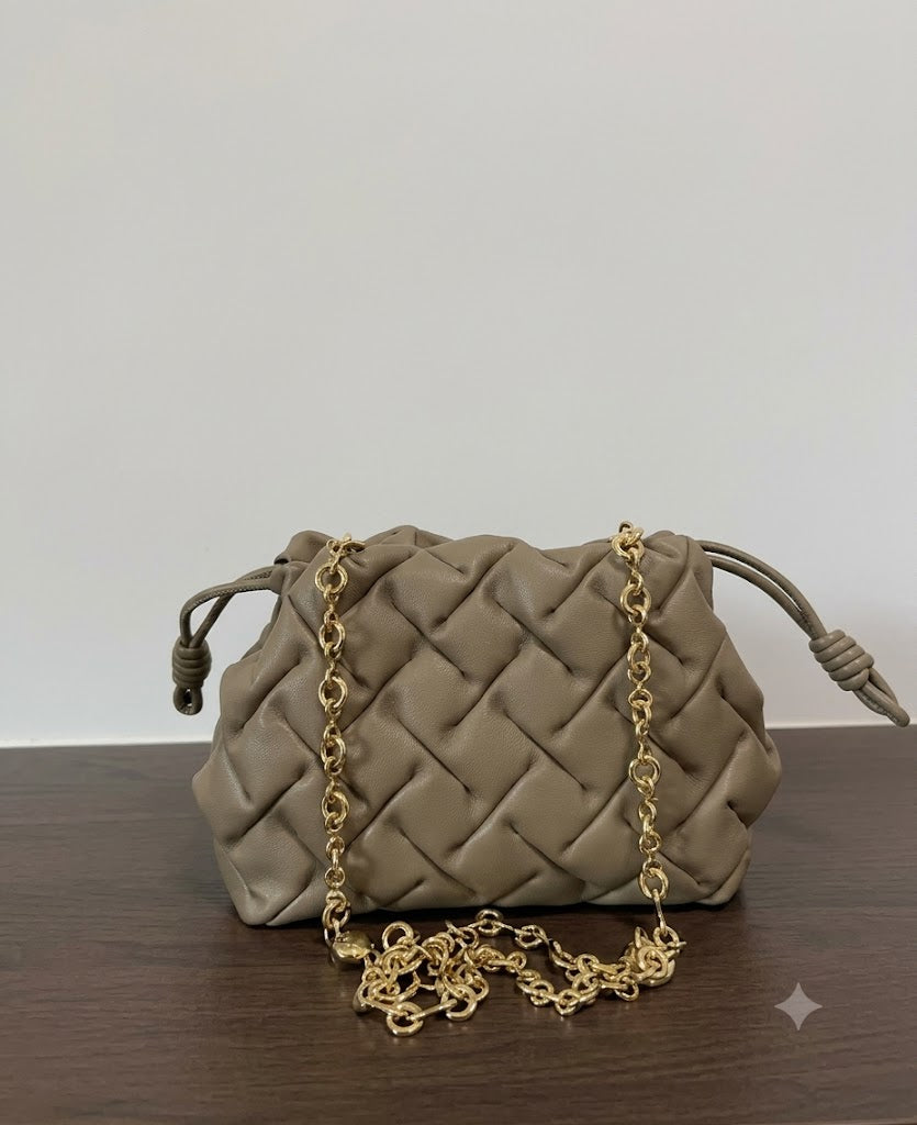 Loewe - Flamenco Clutch