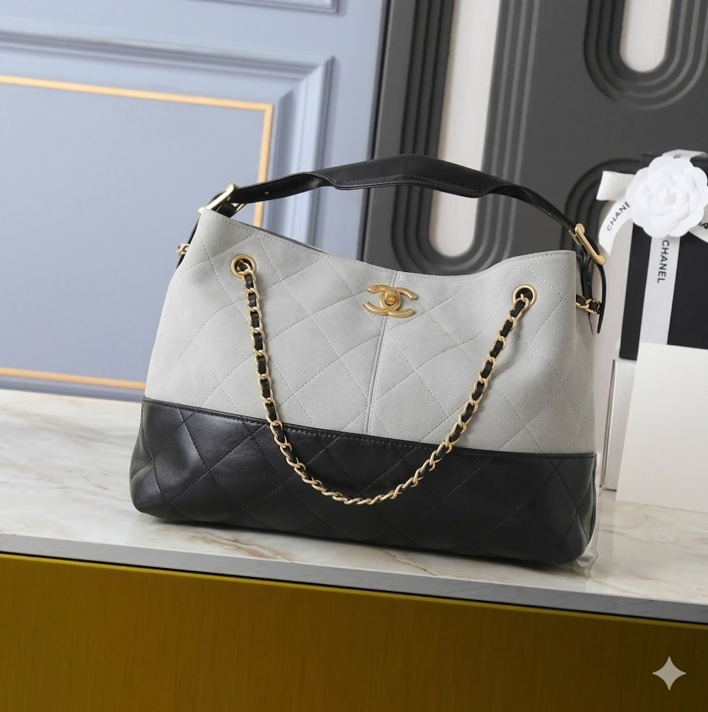 Chanel 31 Rue Cambon Large Shopping Bag