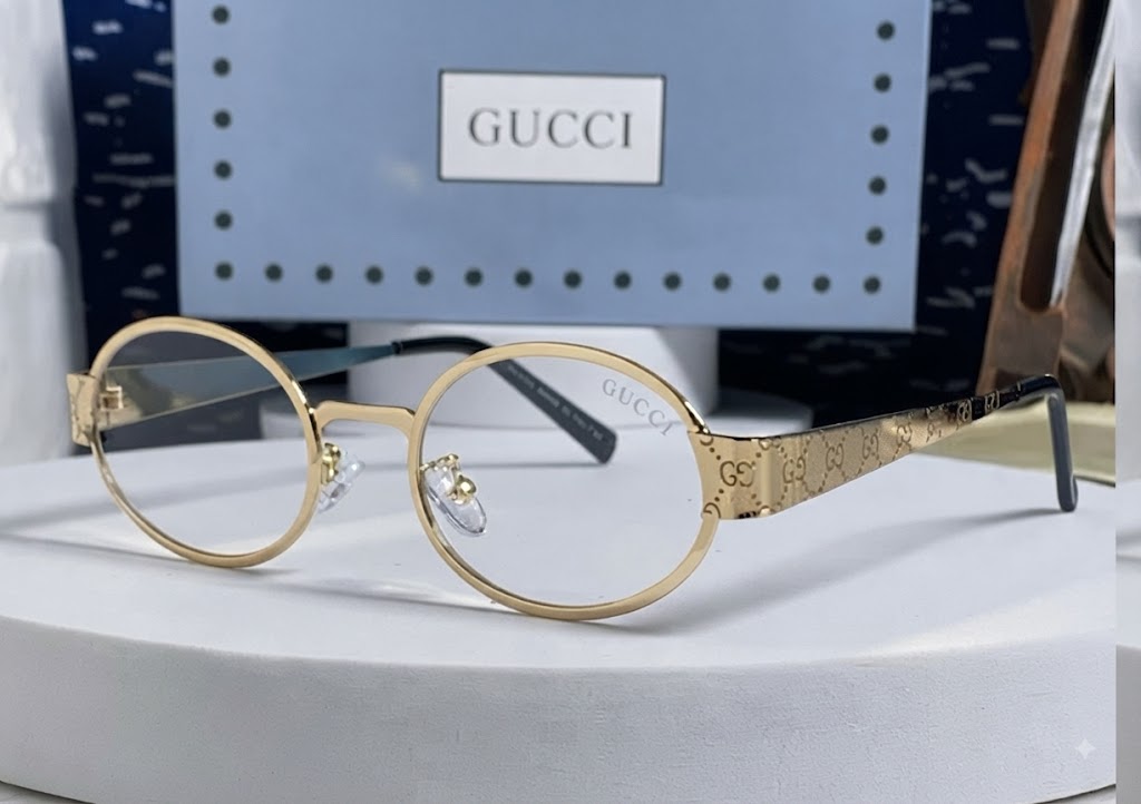 Gucci Oval Frame Sunglasses