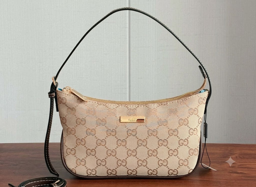 Gucci Lisa Bag