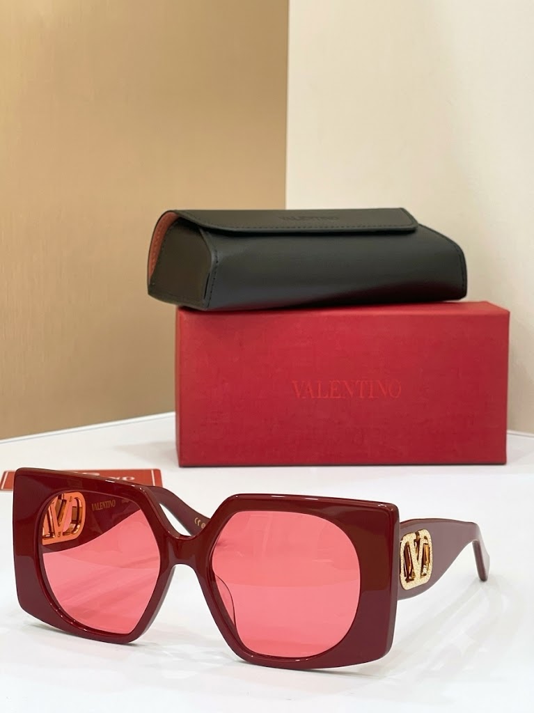 Valentino Garavani Oversized Square Sunglasses