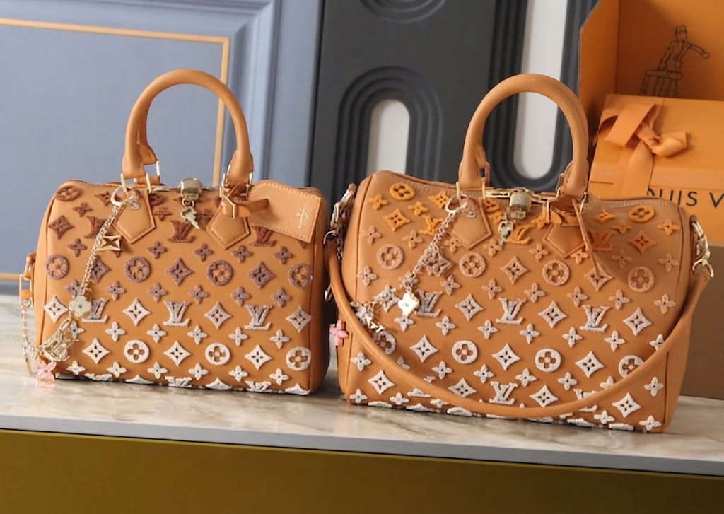 Louis Vuitton Speedy