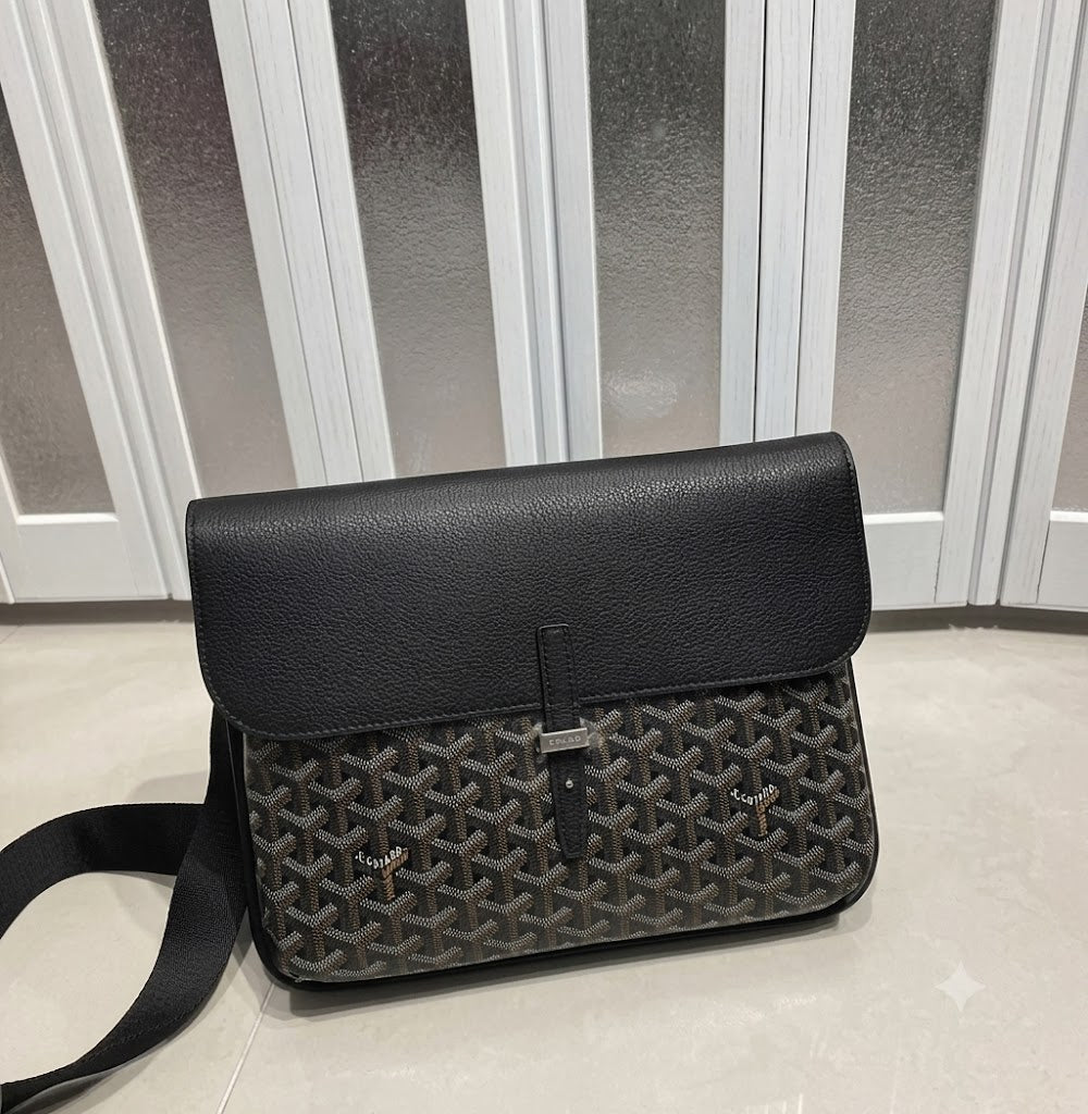 Goyard Sainte Marie Clutch