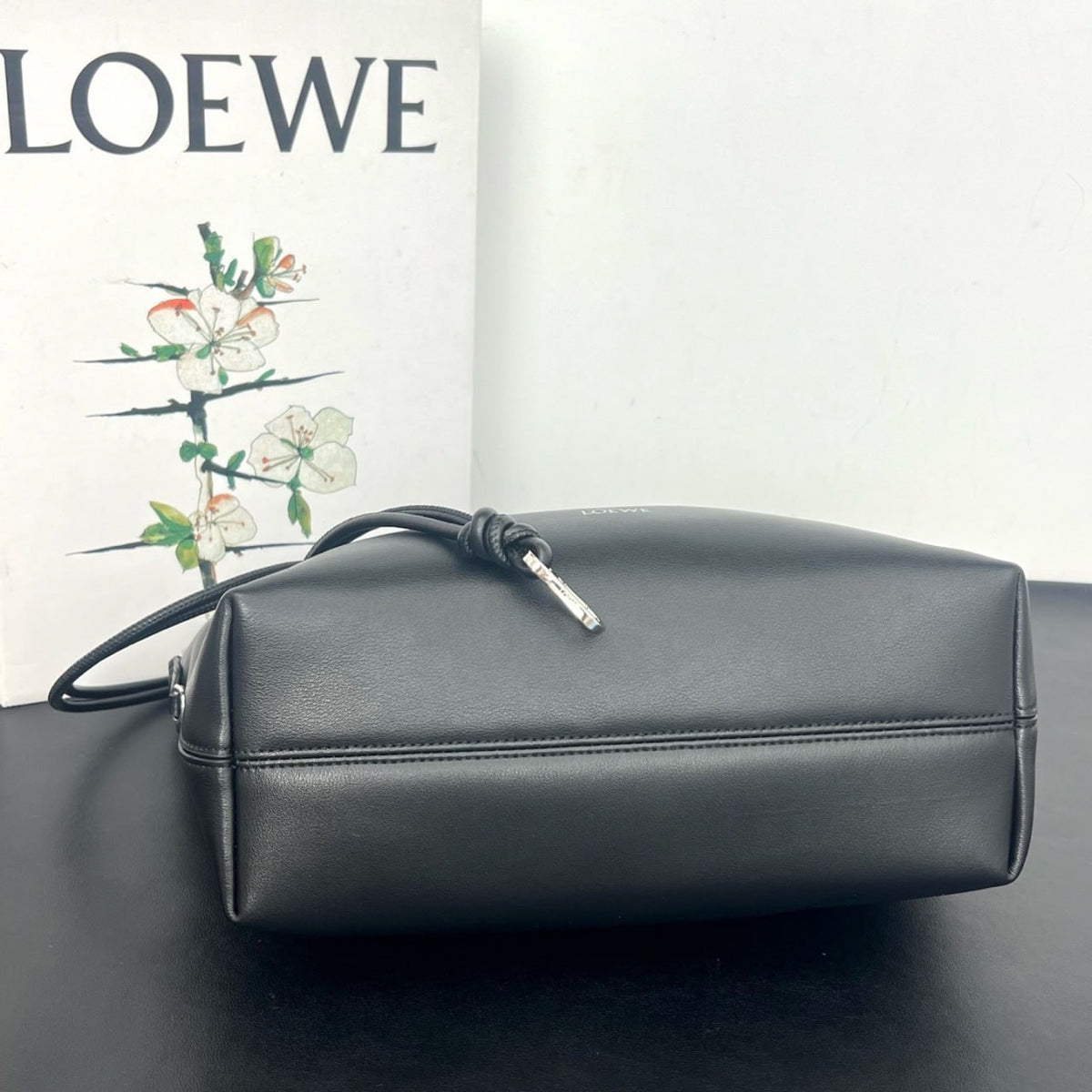 LOEWE Paseo Hobo