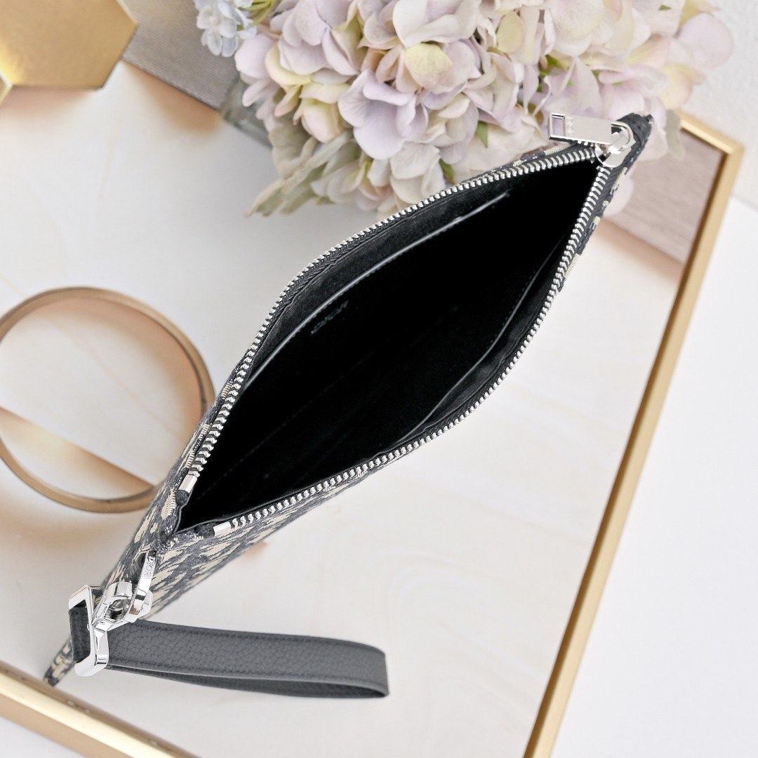 Dior Oblique