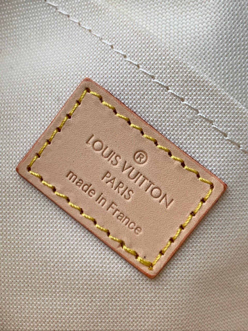 Louis Vuitton Wallet On Chain Ivy