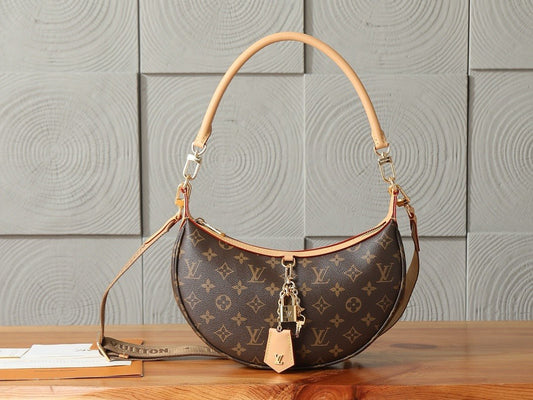 Louis Vuitton Loop