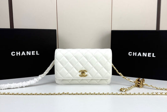 Chanel Wallet on Chain