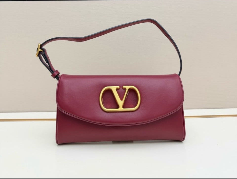 Valentino Garavani VLogo Signature Shoulder Bag