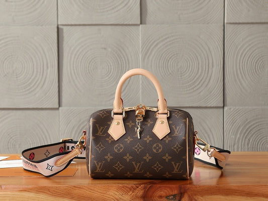 Louis Vuitton Speedy Bandoulière