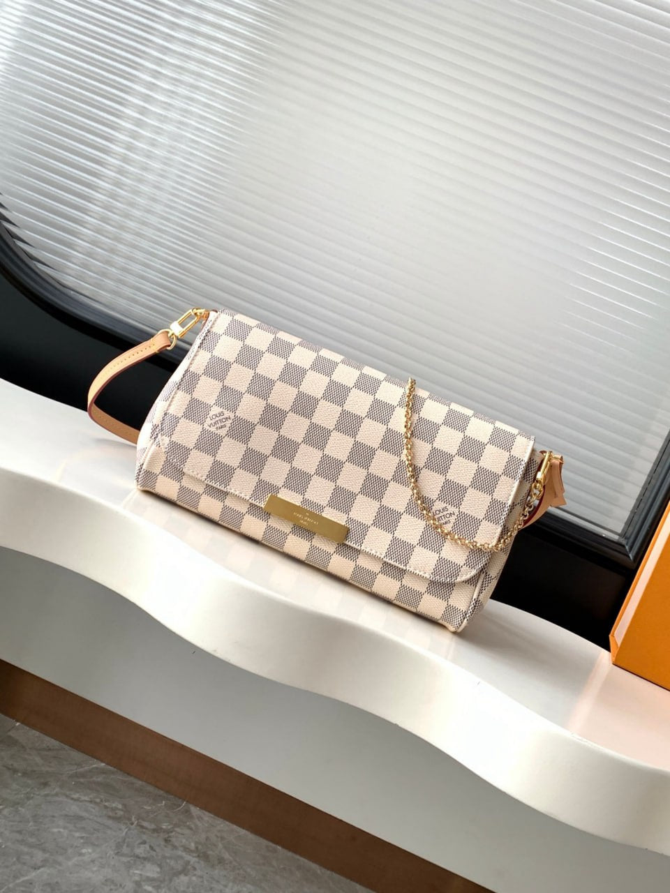 Louis Vuitton Wallet On Chain Ivy
