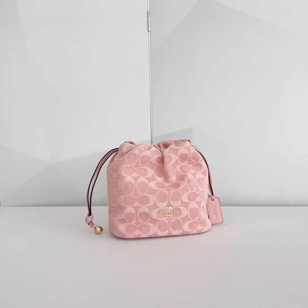 Coach Bucket Bag