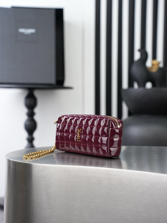 Saint Laurent Vicky Vanity In Quilted Patent Leather
