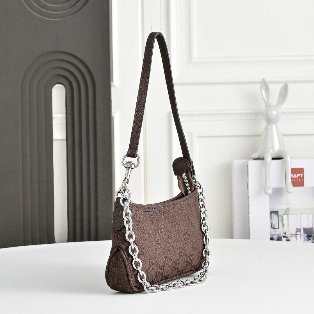 Gucci Pochette