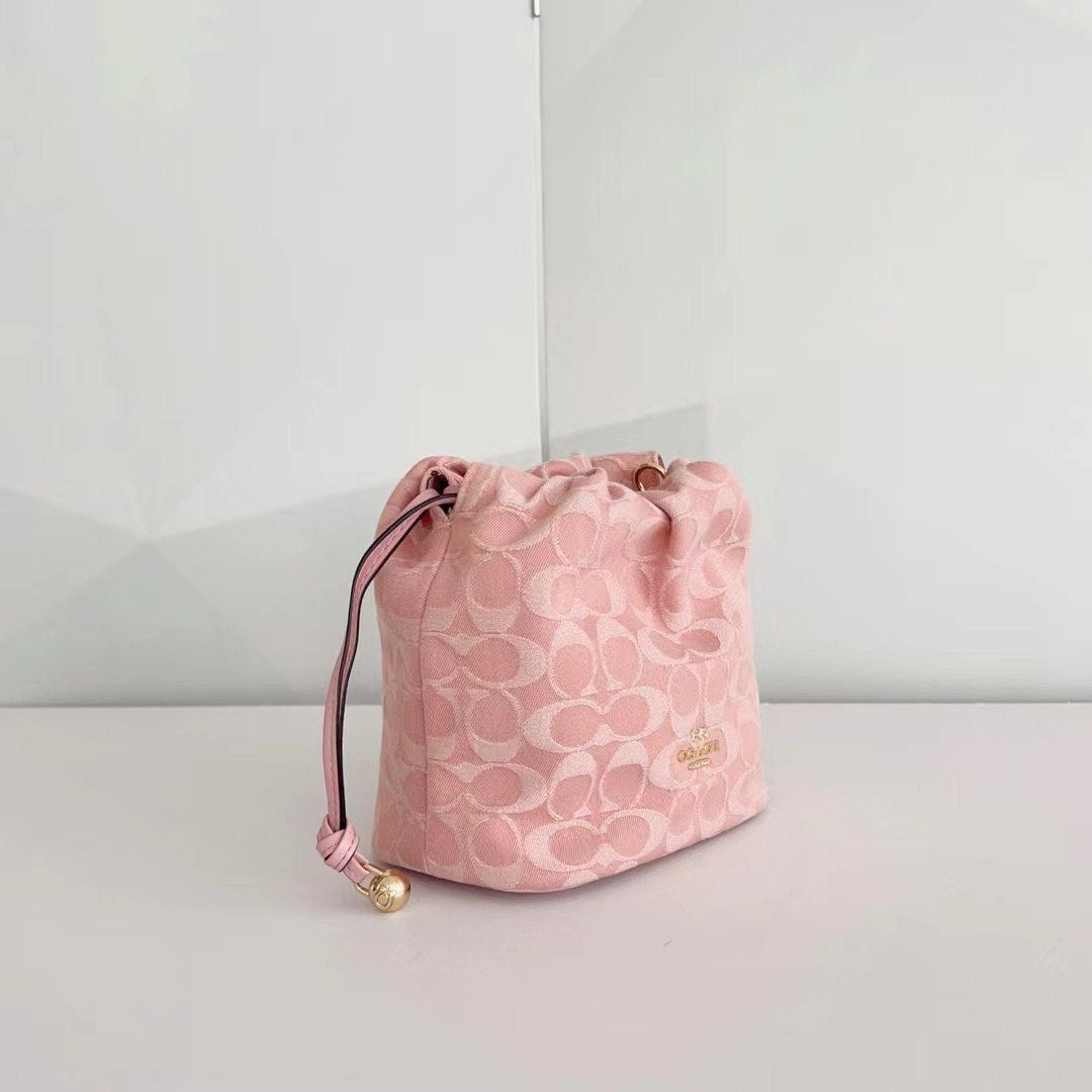 Coach Bucket Bag
