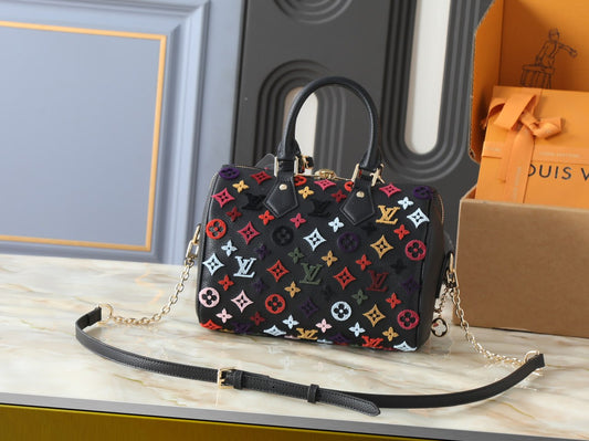 Louis Vuitton Speedy