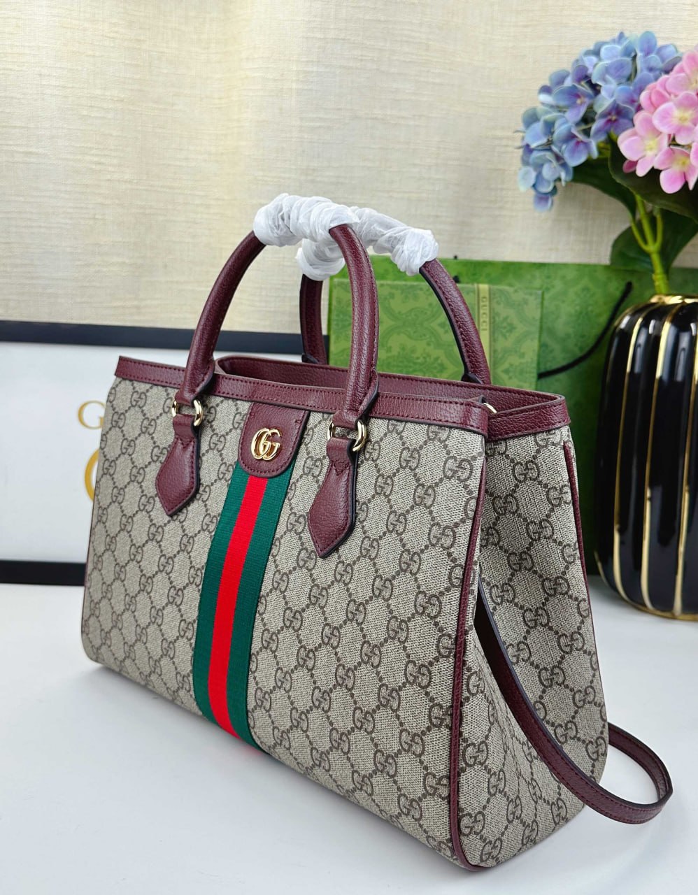 Gucci Ophidia Medium Tote Bag