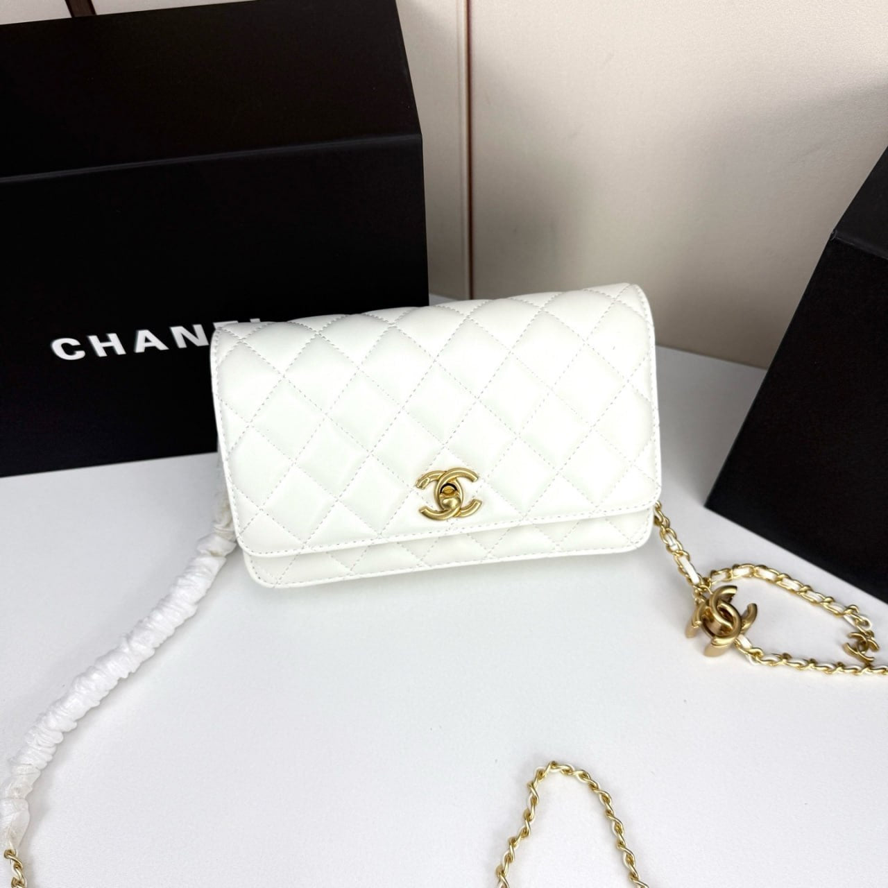 Chanel Wallet on Chain