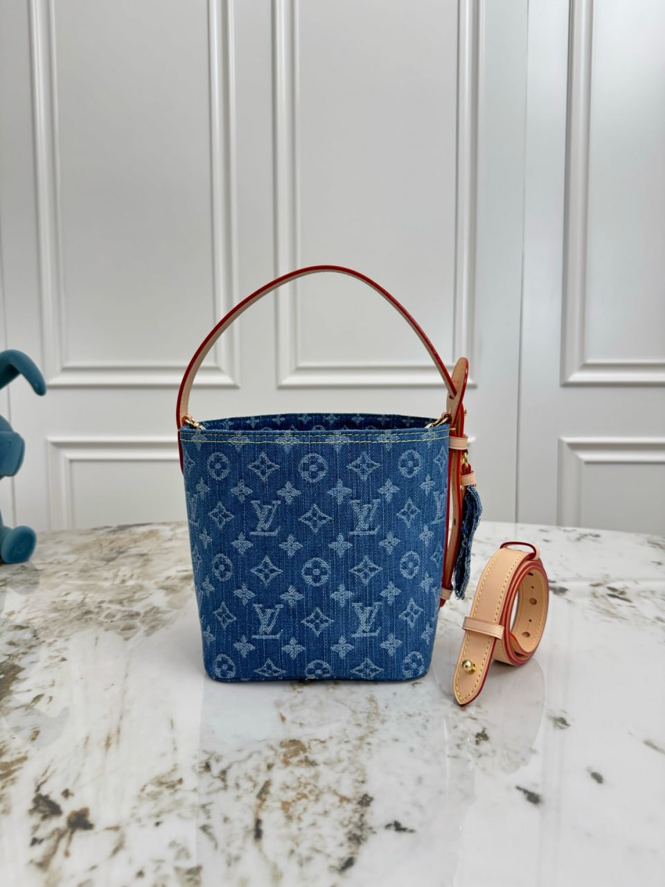 Louis Vuitton Monogram