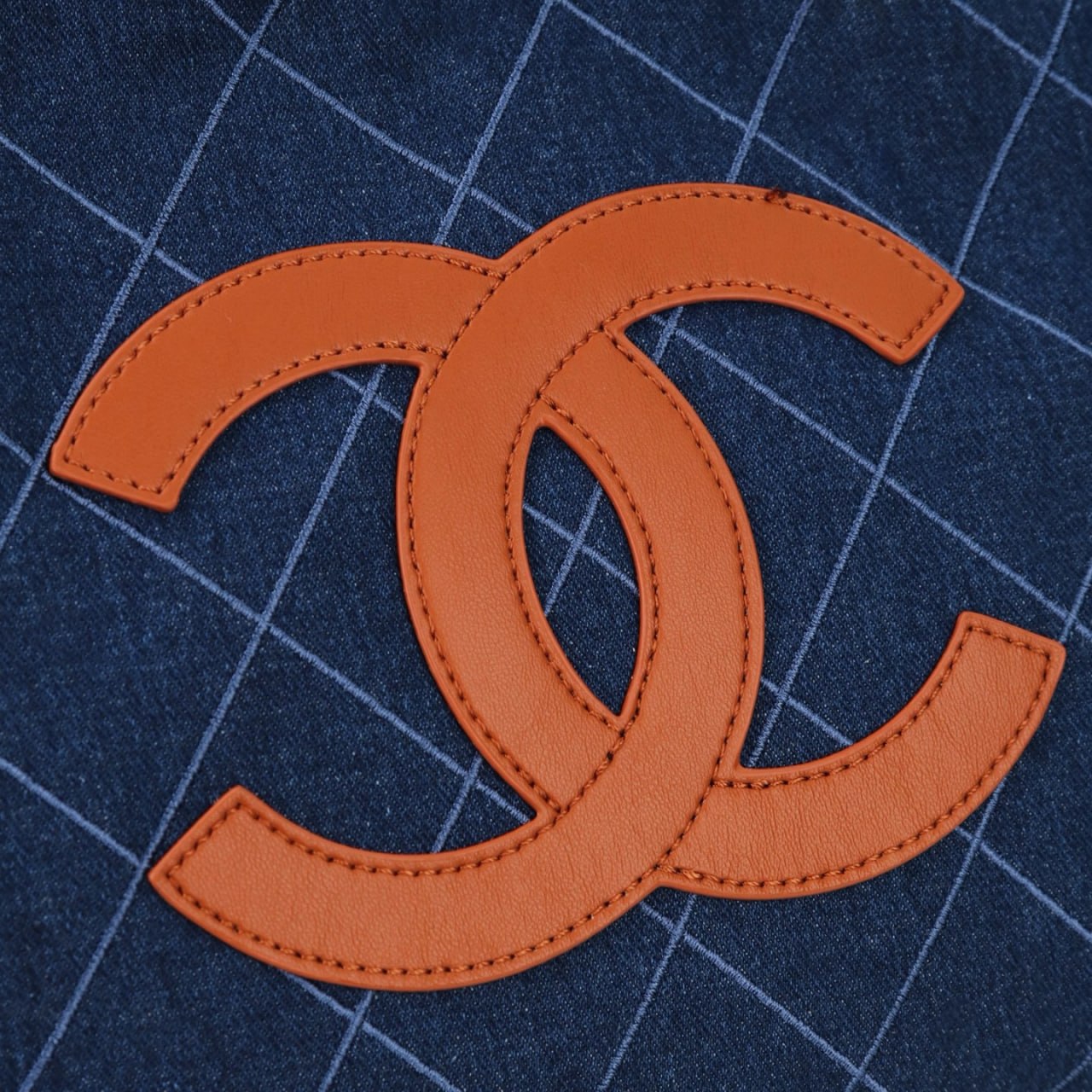 CHANEL 22 Large Tote Bag (Denim & Leather)