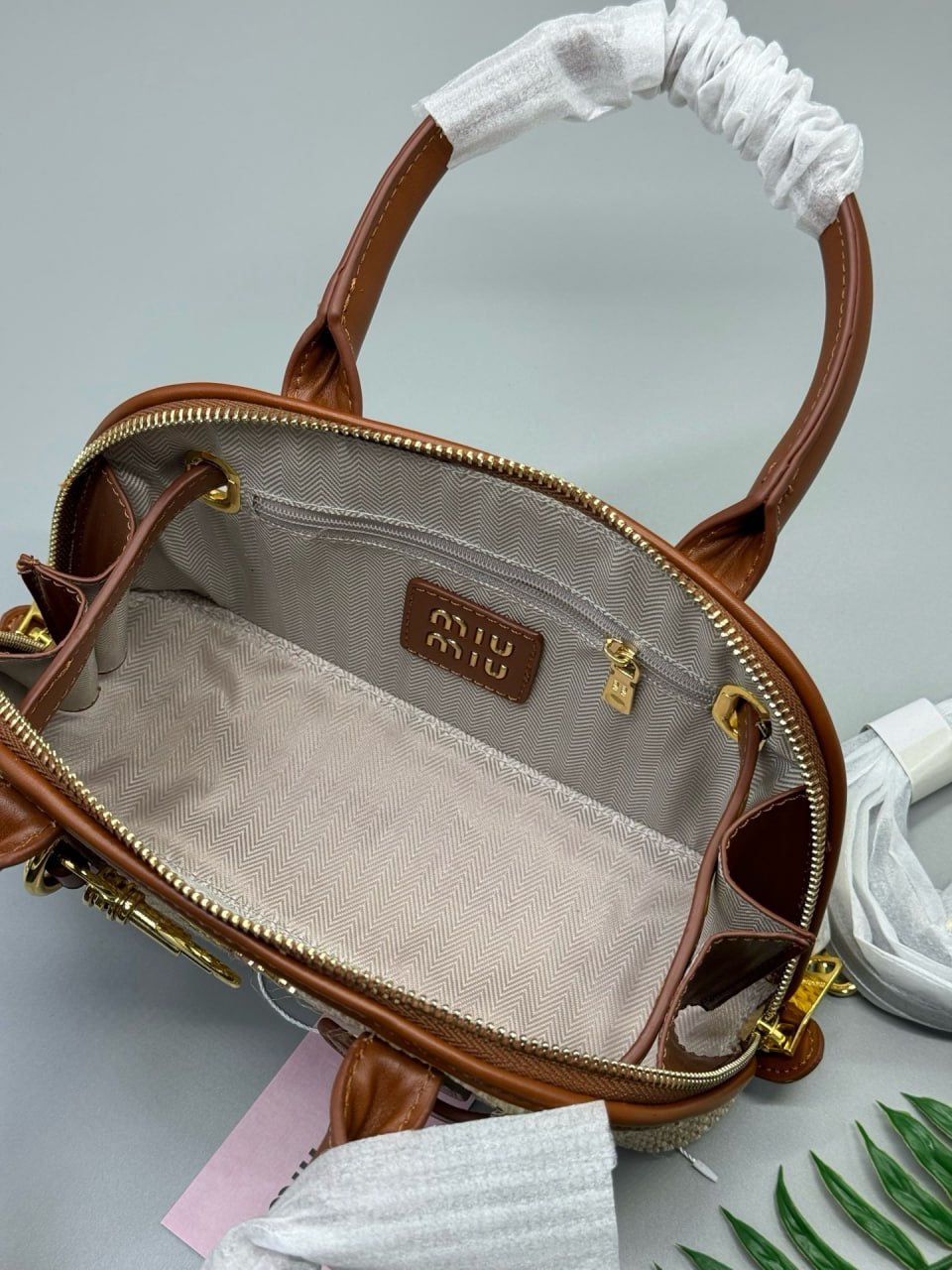 Miu Miu Aventure