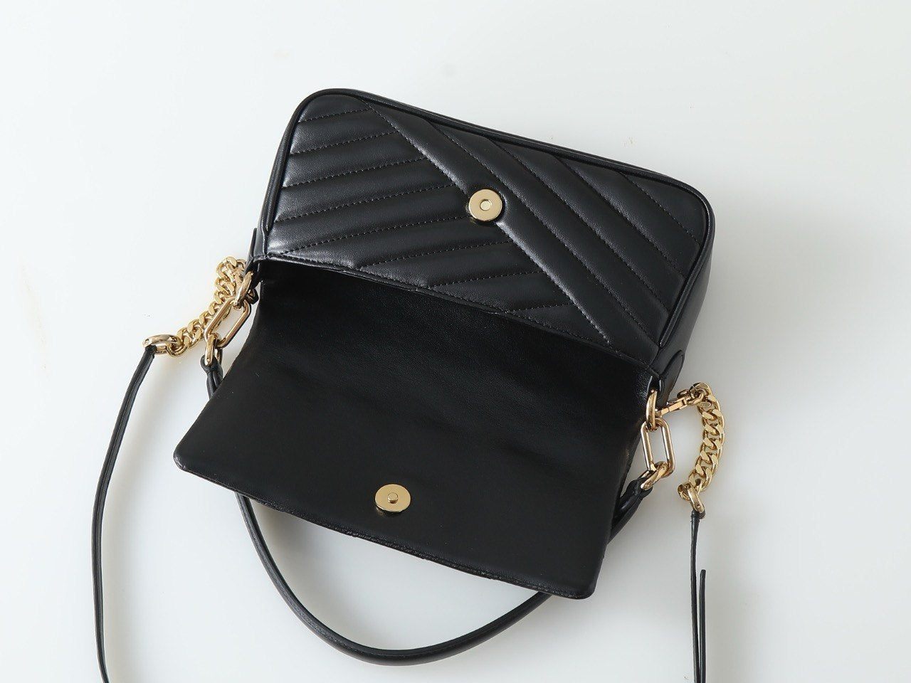 Tory Burch Kira Chevron