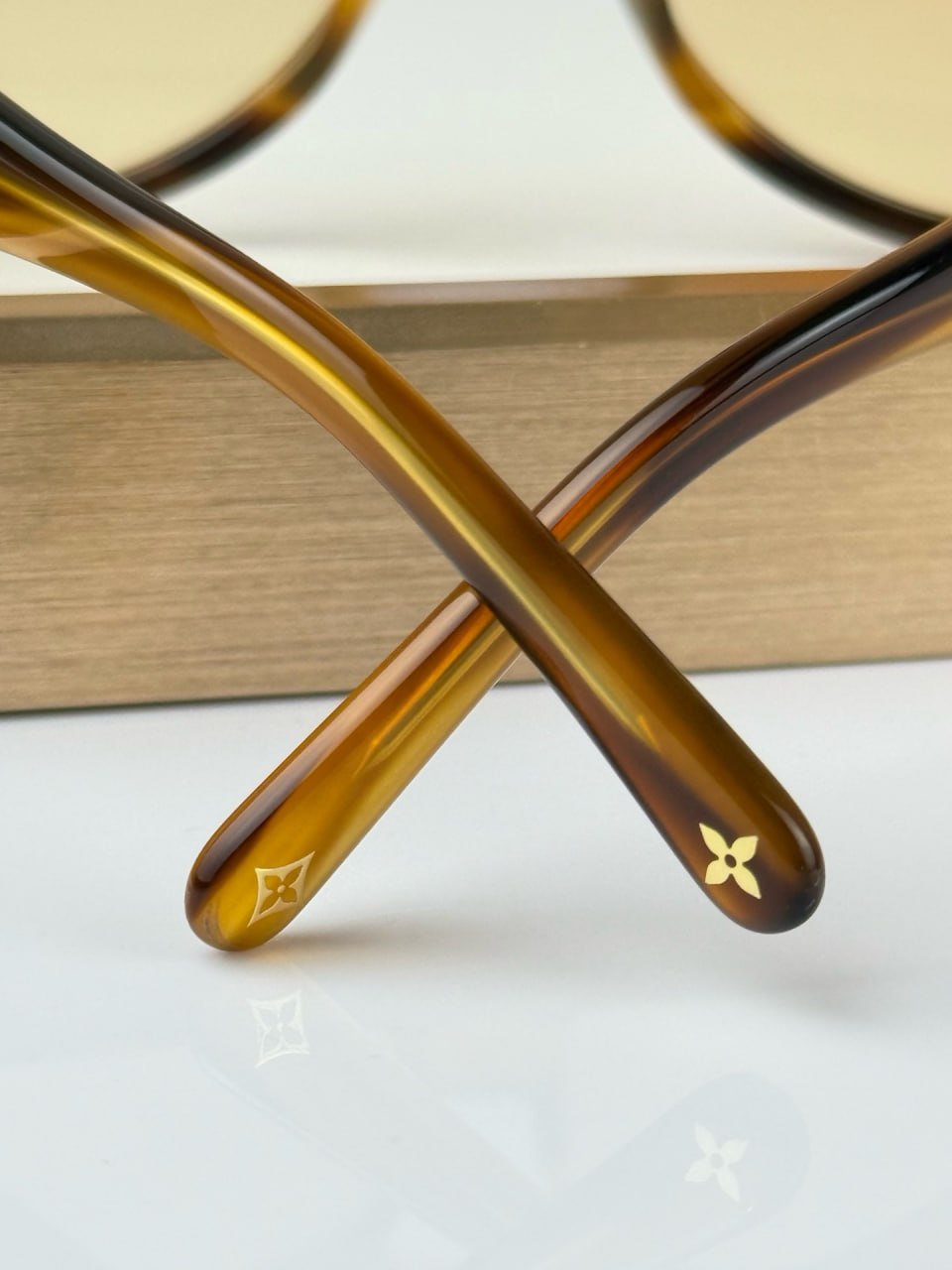 Louis Vuitton Z1476U