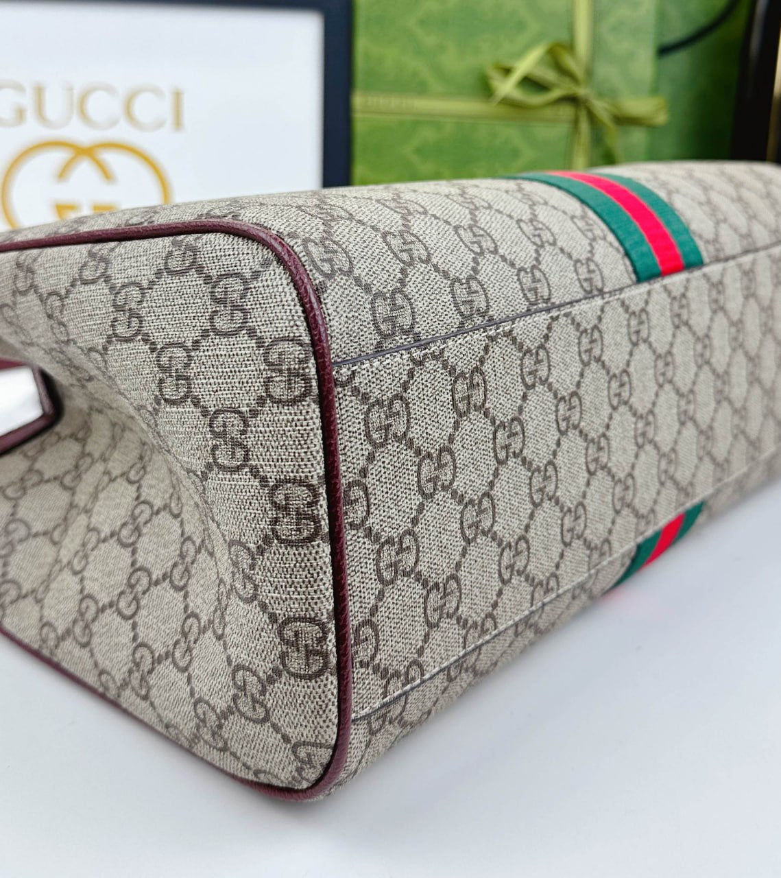 Gucci Ophidia Medium Tote Bag