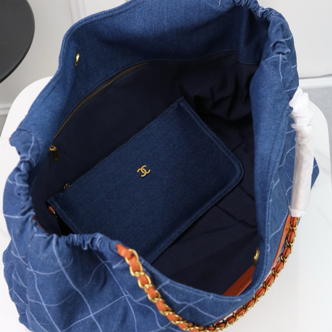 CHANEL 22 Large Tote Bag (Denim & Leather)