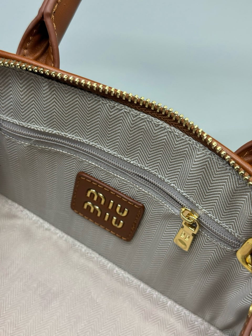 Miu Miu Aventure