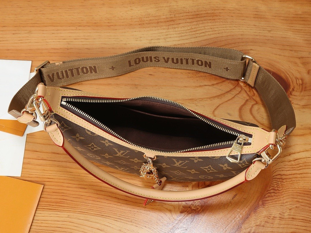 Louis Vuitton Loop
